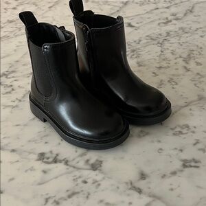 H&M Kids Black Chelsea Zip Boots